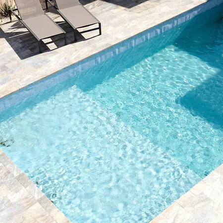 Joseph Con Piscina Villa Fontane Bianche